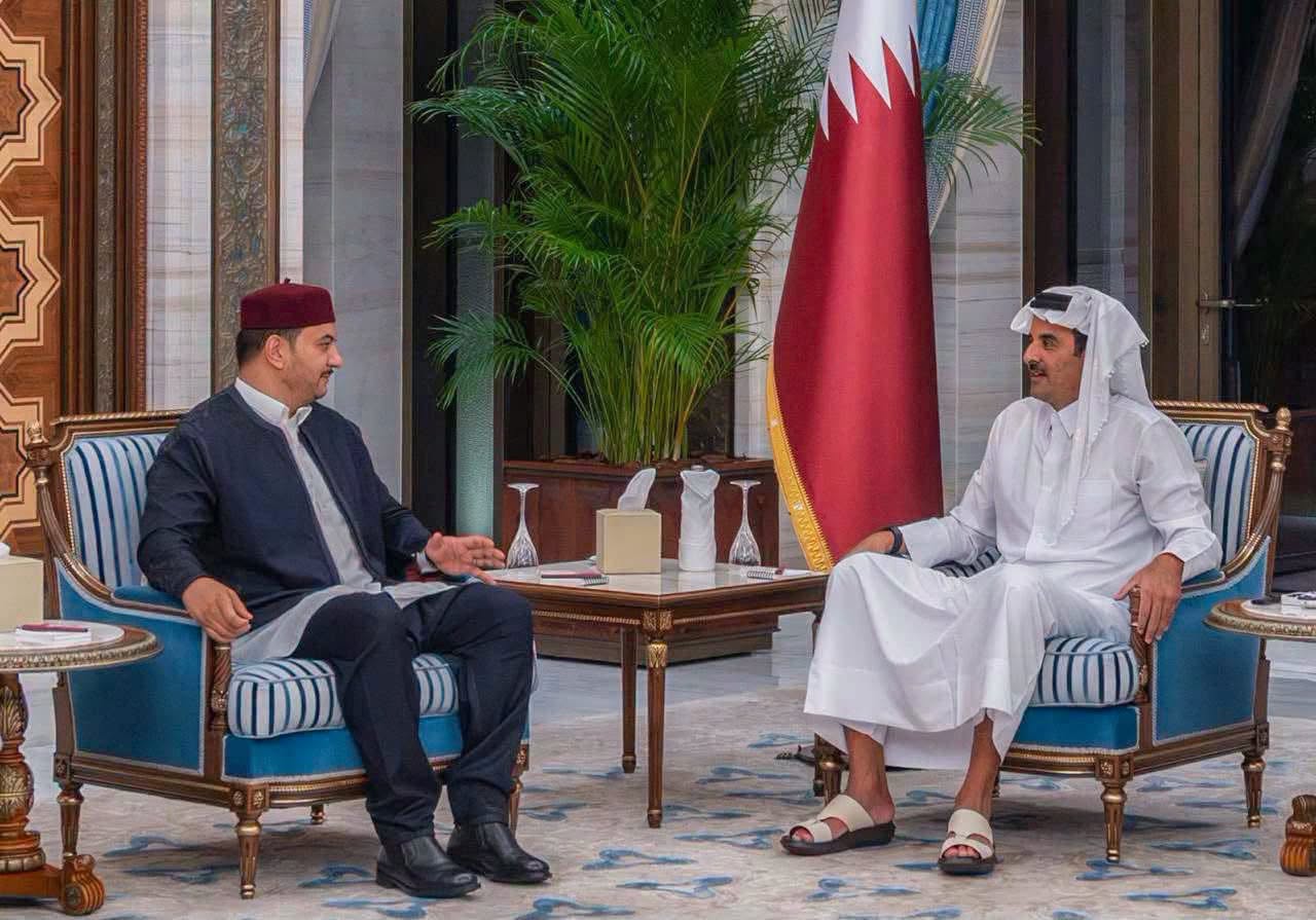 نائب القائد العام يقدّم واجب العزاء لأمير دولة قطر